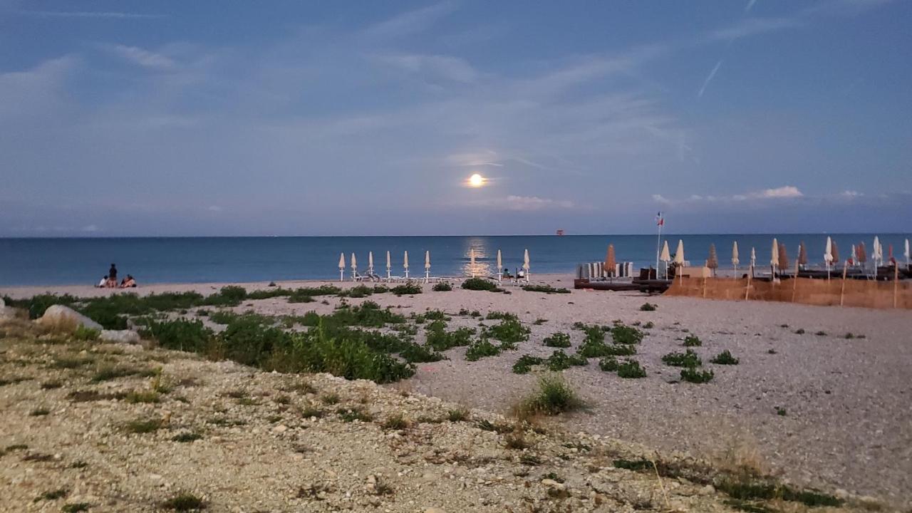 B&B Lido Apartament 10A Civitanova Marche Ngoại thất bức ảnh